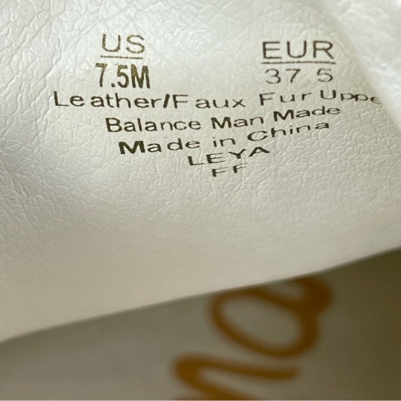 Sam Edelman Women’s Leather Pompom Sneakers Size 7.5M - Picture 11 of 11